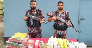 যশোর সীমান্তে বিজিবির অভিযানে চোরাচালানি পণ্য জব্দ